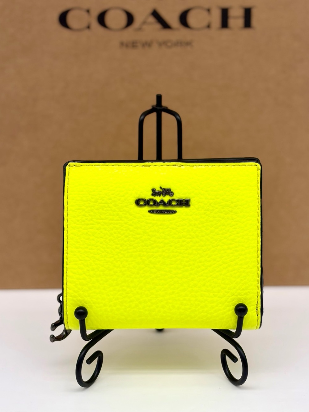 Coach Snap Leather Wallet Glow Lime